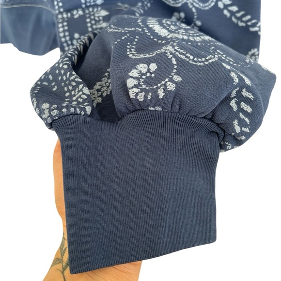 FREE PEOPLE Ruby Printed Pullover in Blue SIZE MEDIUM - Picture 5 of 8